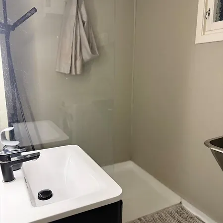 Cosy Half Of A Duplex * Gran